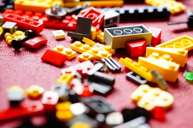 Najlepsze klocki LEGO dla dzieci – przewodnik zakupowy